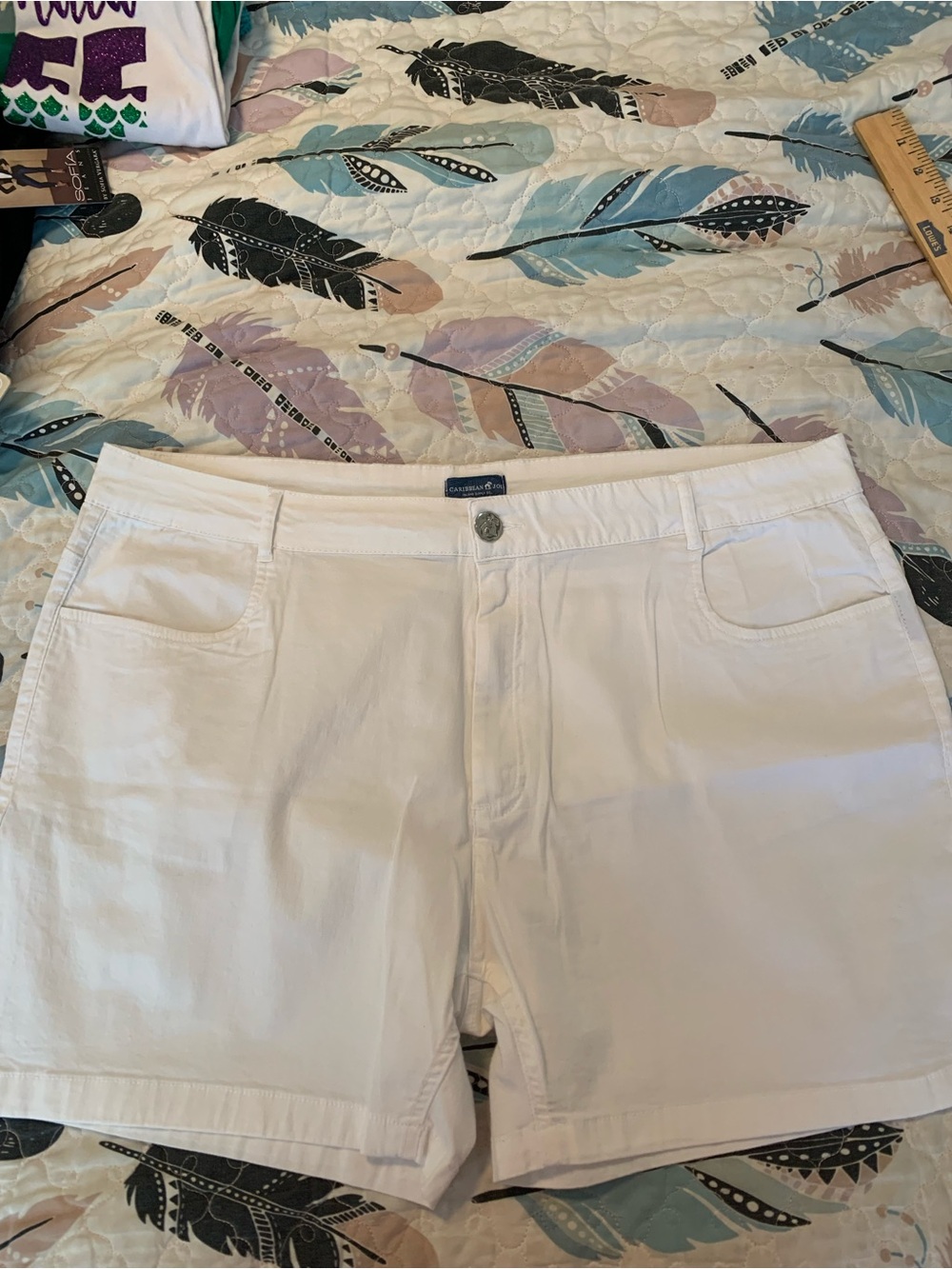 Caribbean Joe White Women's Linen type Shorts